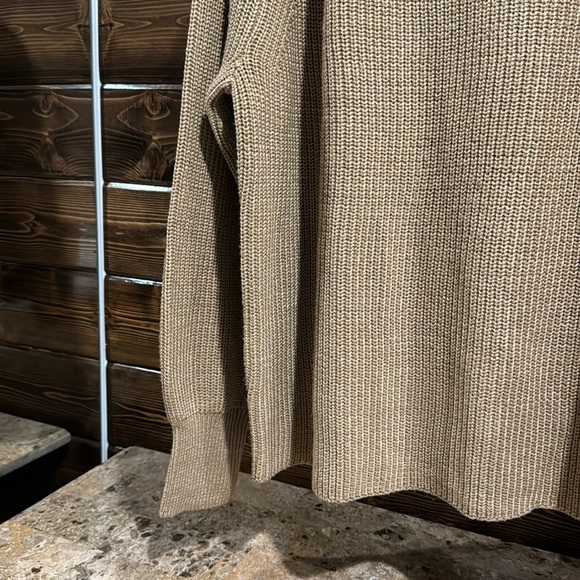 Jessica Simpson Sweater - Picture 5 of 11